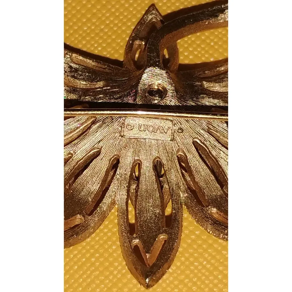 Vintage 1960s Avon Golden Lotus Flower Brooch Gold Tone Signed 1.75